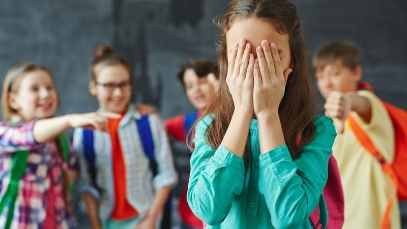 Acoso escolar: 11 actitudes erróneas (y una mala solución) que impiden frenar el bullying
