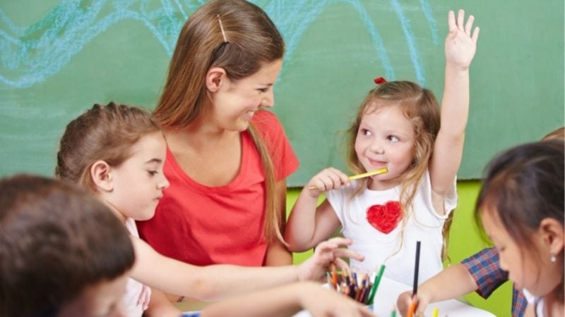 Pedagogía Reggio Emilia: qué es, ventajas y cómo aplicarla en el aula