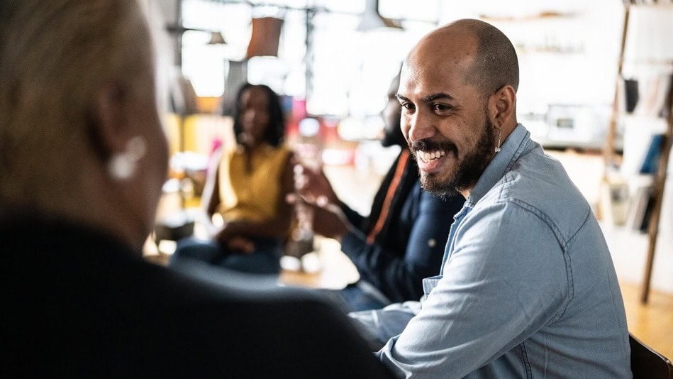 En las ramas del trabajo social incluyen a los Servicios Sociales