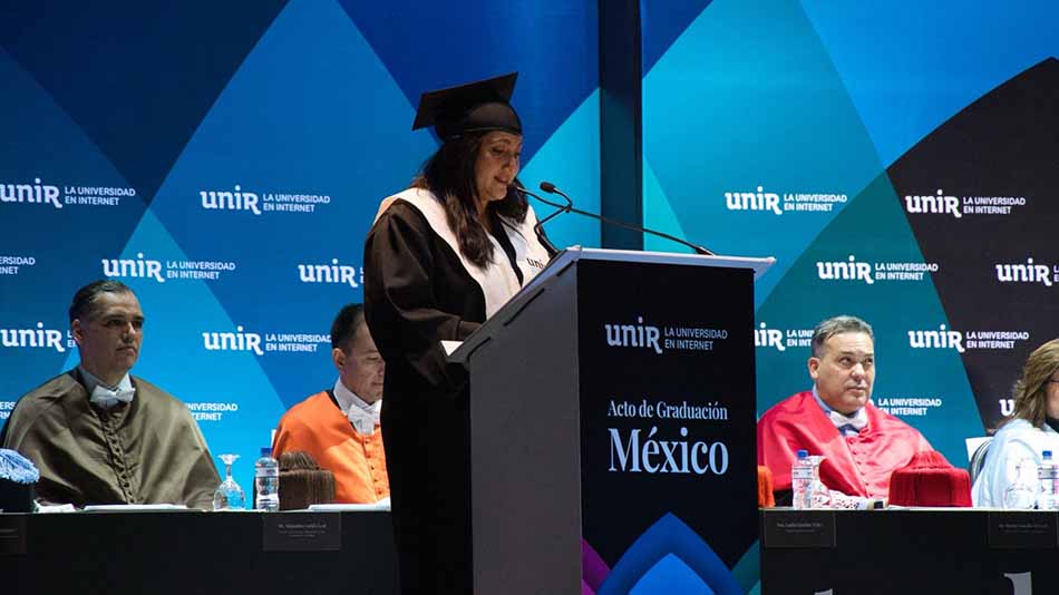 alumna mexico