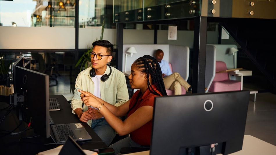 El programador computacional es el encargado de diseñar, codificar, depurar y mantener el código fuente que permite que el software y las aplicaciones funcionen de manera correcta