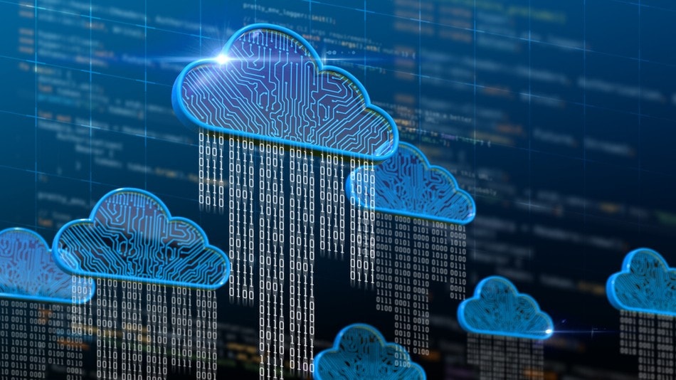 Un cloud architect es el experto que se dedica a crear, poner en marcha y vigilar estructuras técnicas que usan servicios en la nube