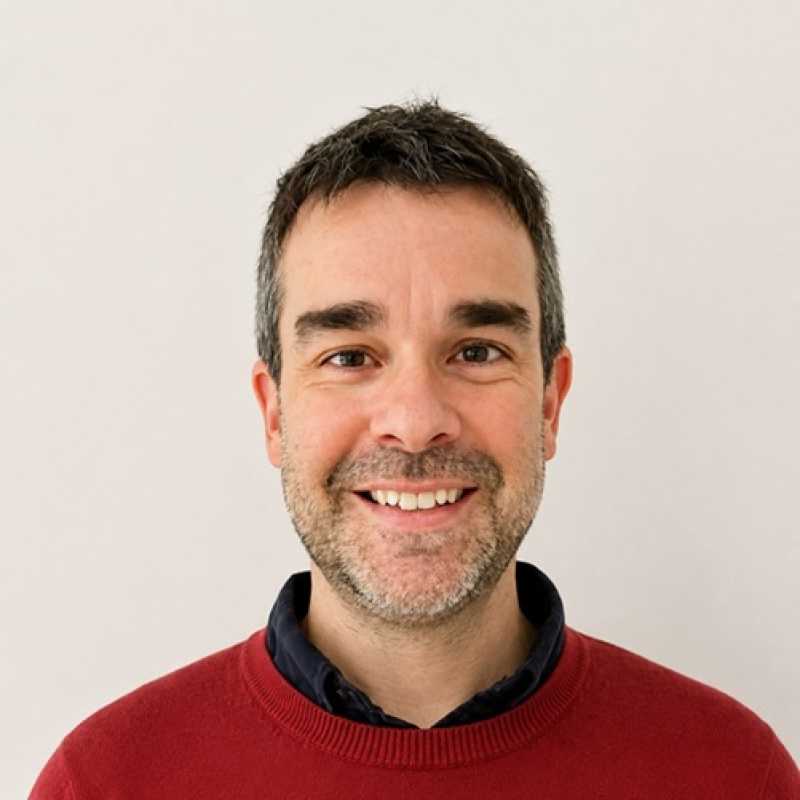 Alberto Moreno de la Gandara, Experto asociado