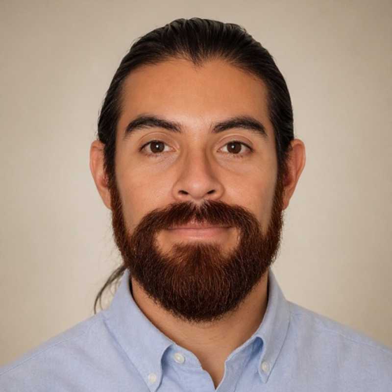 Alejandro Ramírez Avalos, Experto asociado