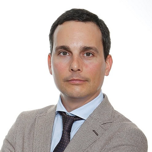 Alfredo Díaz-Araque Moro, Experto asociado