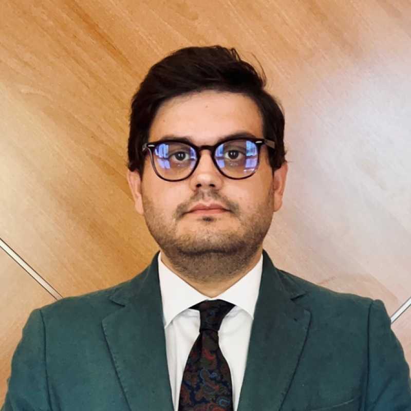 Carlos Babiano Mendoza