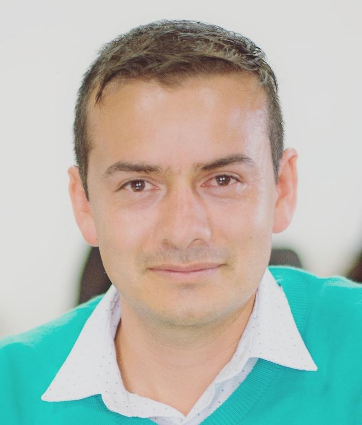 Edgar Andrés Sosa Neira, Docente UNIR