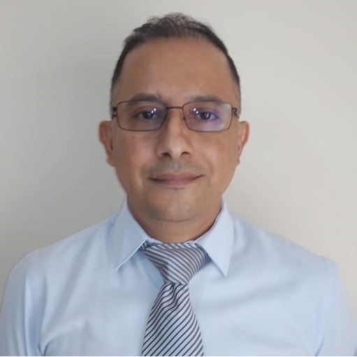 Efrén Juárez Castillo, Docente UNIR