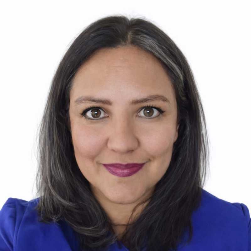 Georgina Ivich Cruz, Docente UNIR