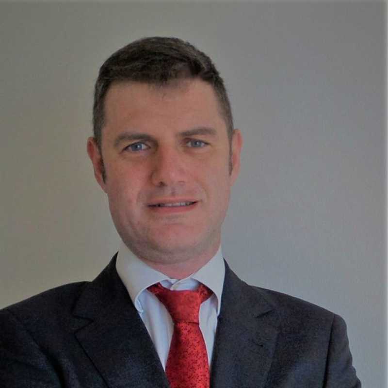 Hernán Huwyler, Experto Asociado