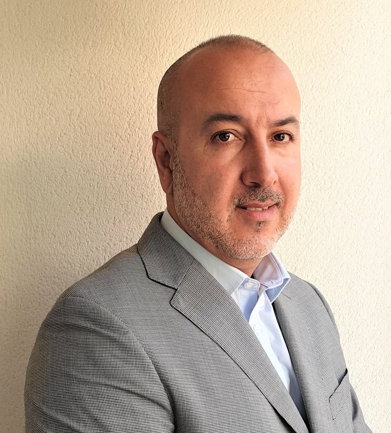 Iván Ariel Ochsenius Robinson, Docente UNIR