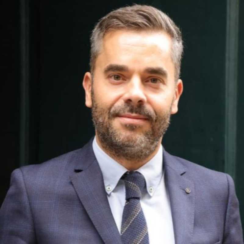 José Ángel Oreiro Romar, Experto asociado