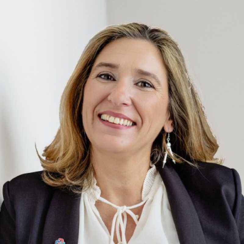 María Benítez Balseiro, Experta Asociada