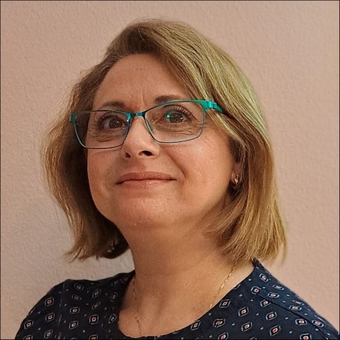 María del Carmen Olivencia Martinez, Experta Asociada