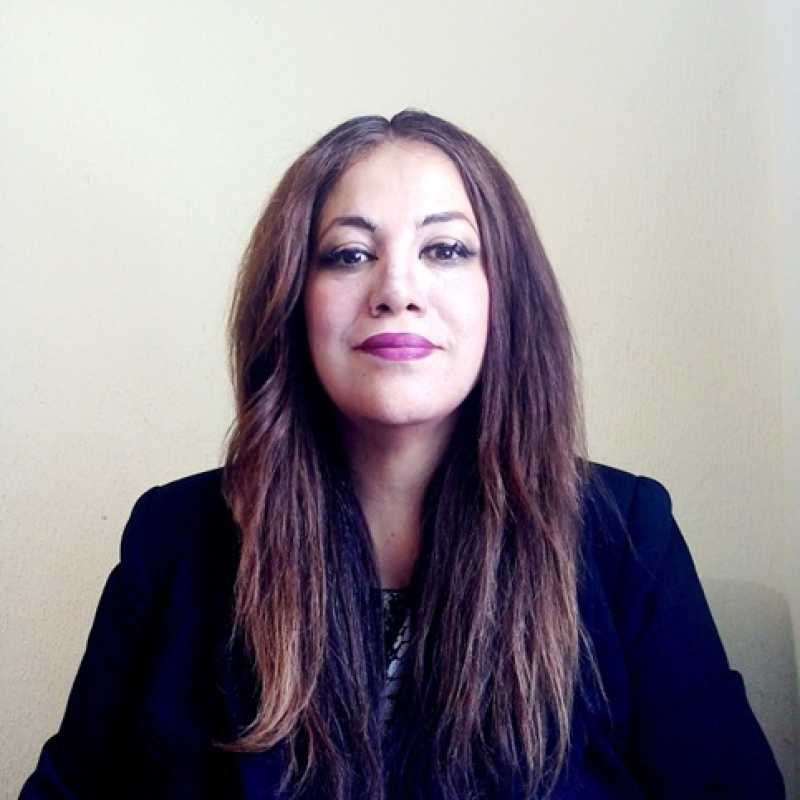 María Roberta Minutiza Medina Galán, Docente UNIR