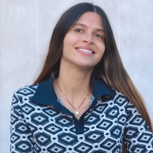 Marta Oria Fernández, Experto asociado