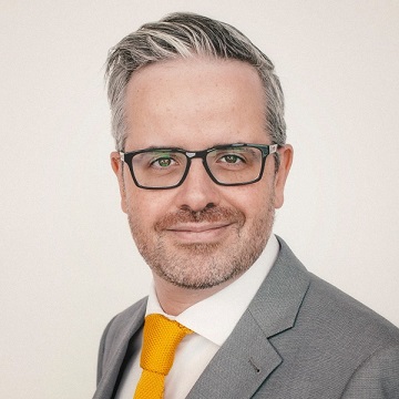 Miguel Ángel Uriondo López, Experto Asociado