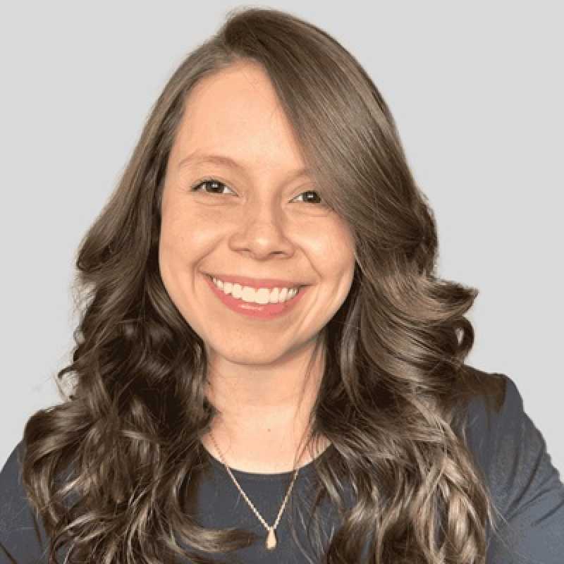Natalia Andrea Díaz Barrero, Experta asociada