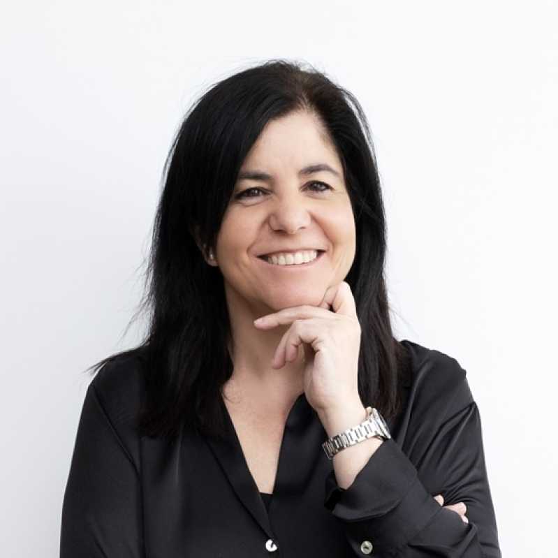 Nuria Molinero Caravantes