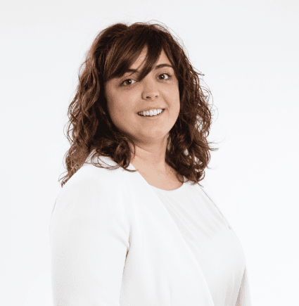 Patricia García Santos, Experta asociada