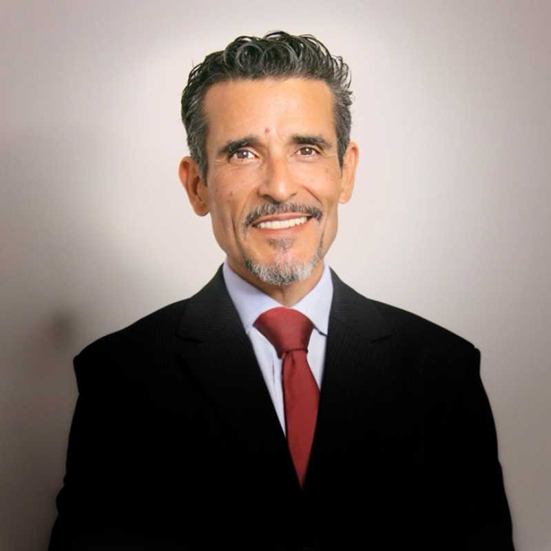 Pedro Sánchez Rivas, Experto Asociado