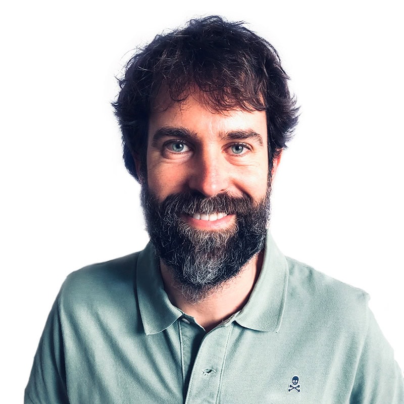 Rafael Guerrero, Experto asociado