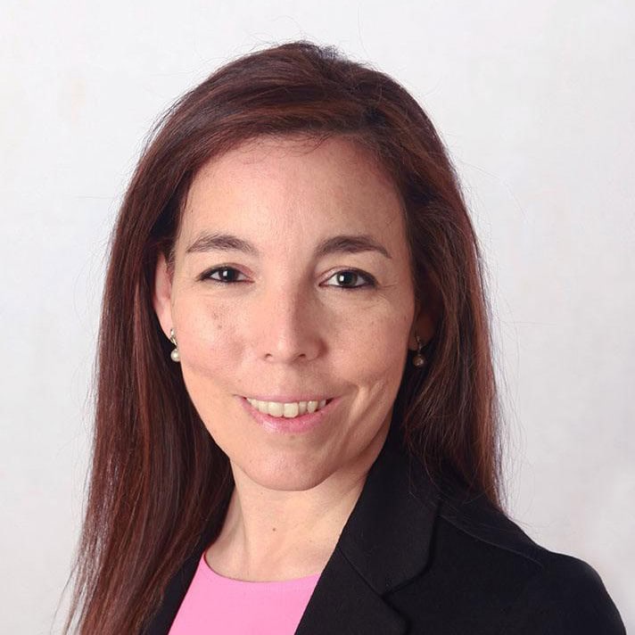 Rebeca Tezanos Real, Docente Unir