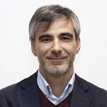 René Abril Martín, Experto asociado