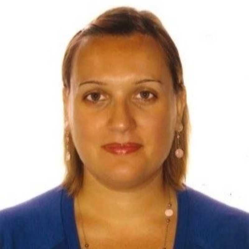 Ruth Caro López, Experta asociada