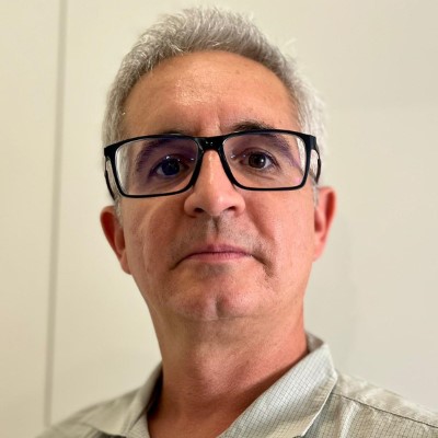 Salvador Juárez Antón, Experto Asociado