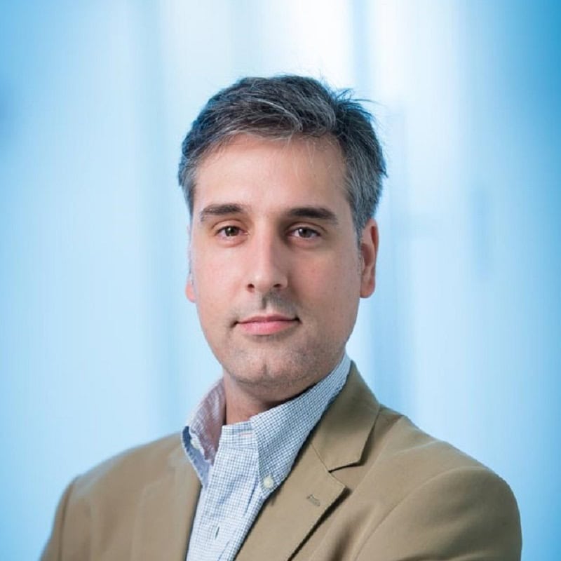 Víctor Cases Batllés, Docente UNIR