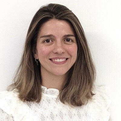 Virginia Pascual López, Directora académica