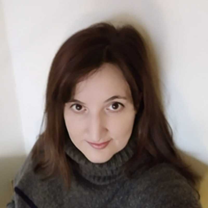 Yolanda López López, Docente Unir